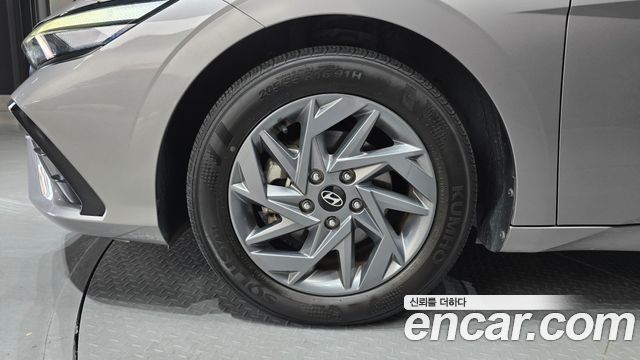 Hyundai AVANTE 2024 — photo 5
