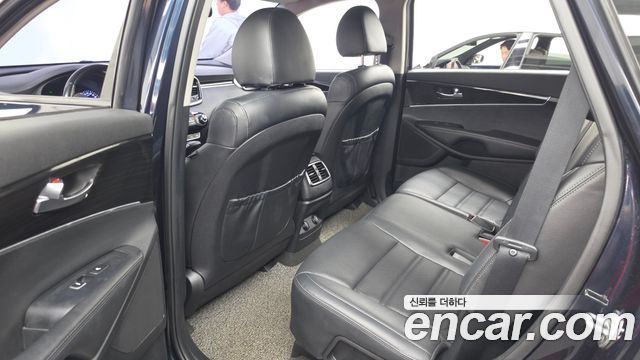 Kia Sorento 2020 — photo 16