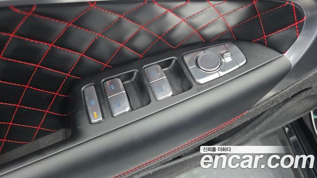 Genesis G70 2025 — photo 34
