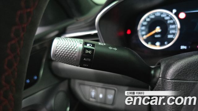 Genesis G70 2025 — photo 35