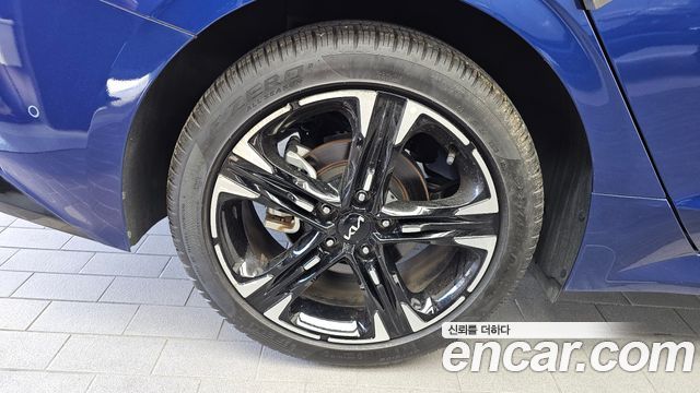 Kia K5 2023 — photo 5