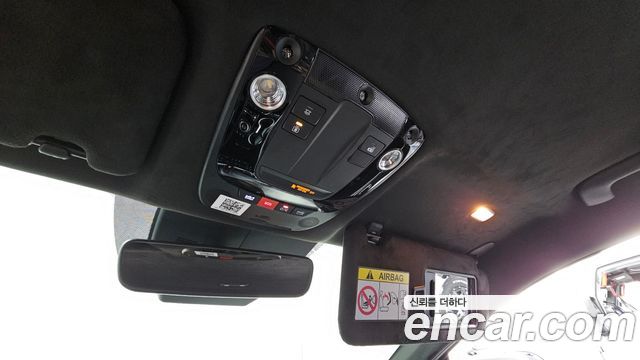 Kia K5 2023 — photo 24