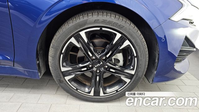 Kia K5 2023 — photo 7