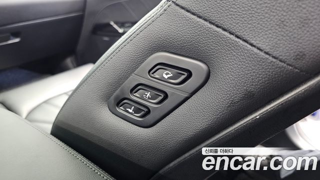 Kia K5 2023 — photo 29