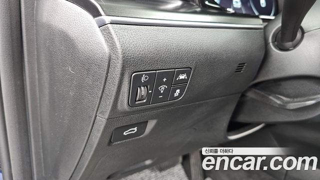 Kia K5 2023 — photo 33