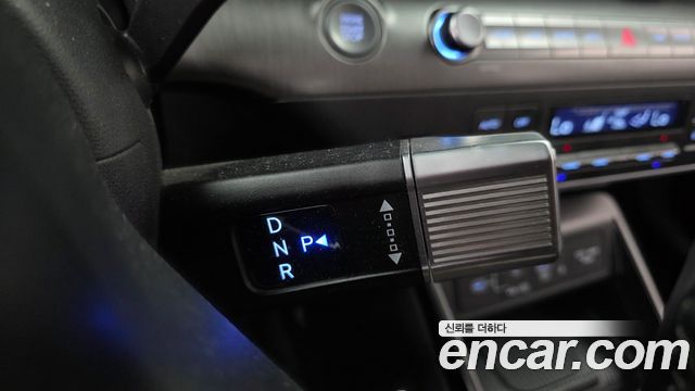Hyundai Kona 2023 — photo 8