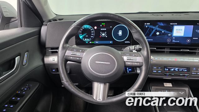Hyundai Kona 2023 — photo 12