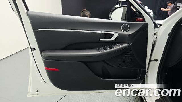 Hyundai Sonata 2022 — photo 14