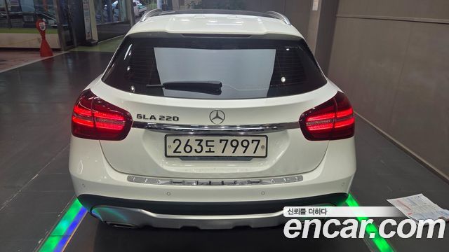 Mercedes-Benz GLA-Class 2019 — photo 5