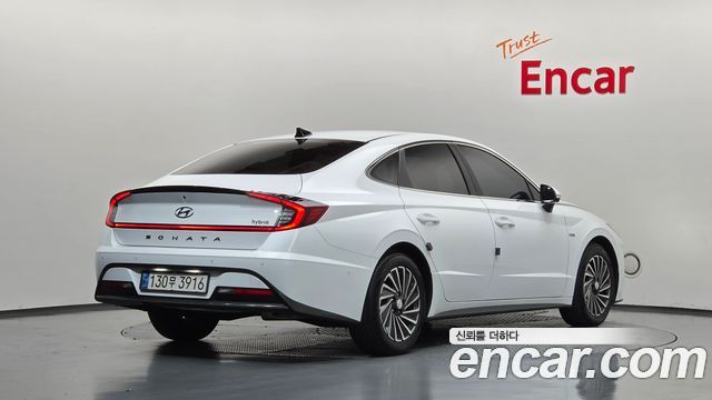 Hyundai Sonata 2023 — photo 2