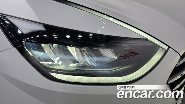 Hyundai Sonata 2023 — photo 8