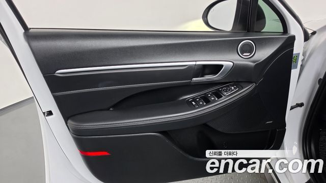 Hyundai Sonata 2023 — photo 14