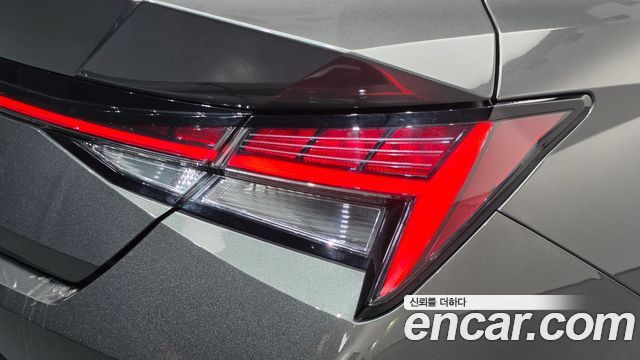 Hyundai AVANTE 2021 — photo 9