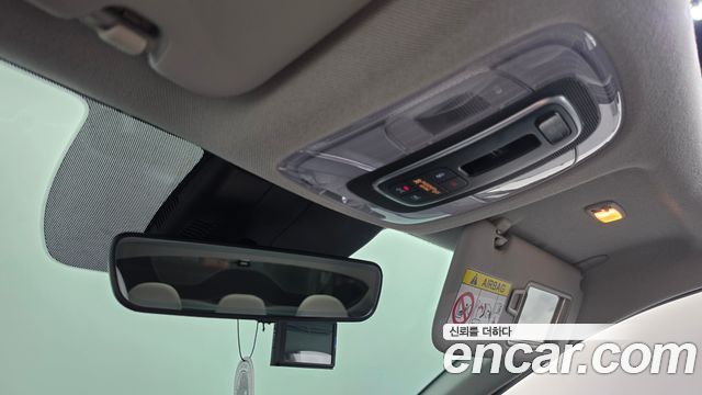 Hyundai AVANTE 2021 — photo 27