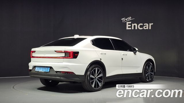 Polestar Polestar 2 2022 — photo 2