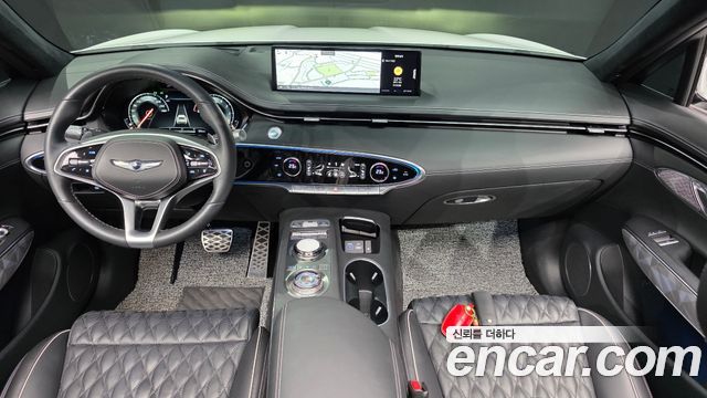 Genesis GV70 2022 — photo 10