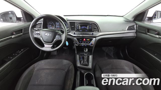 Hyundai AVANTE 2018 — photo 7
