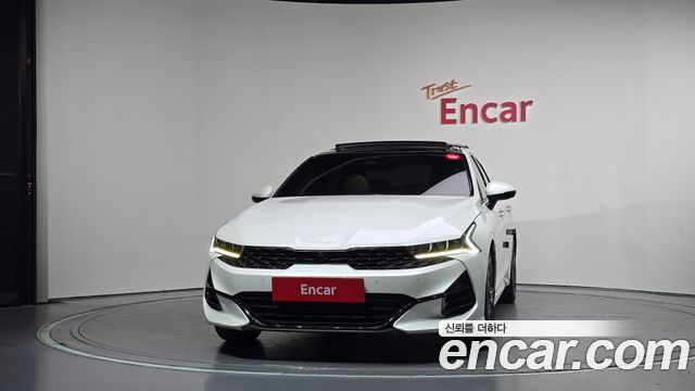 Kia K5 2023 — photo 3
