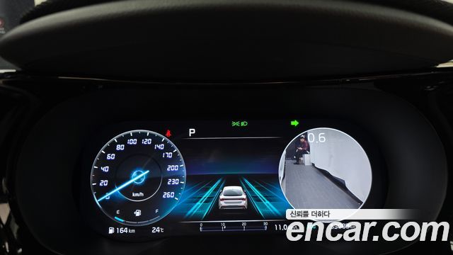 Kia K5 2023 — photo 11