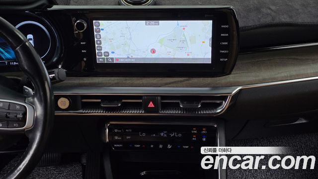 Kia K5 2023 — photo 18