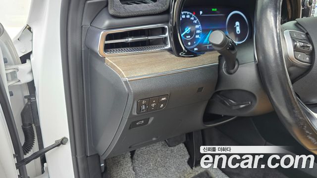 Kia K5 2023 — photo 26