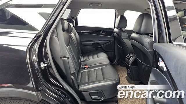 Kia Sorento 2018 — photo 18