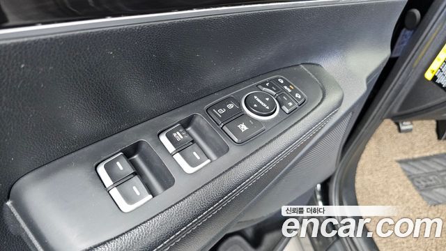 Kia Sorento 2018 — photo 25