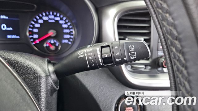 Kia Sorento 2018 — photo 29