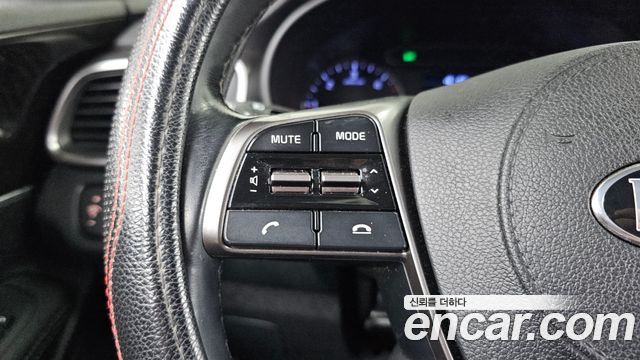 Kia Sorento 2018 — photo 34