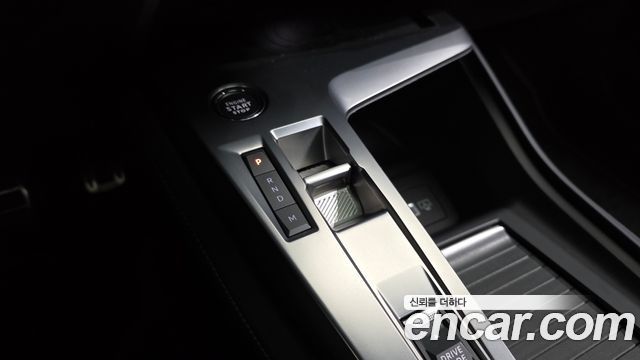 Peugeot 408 2023 — photo 9