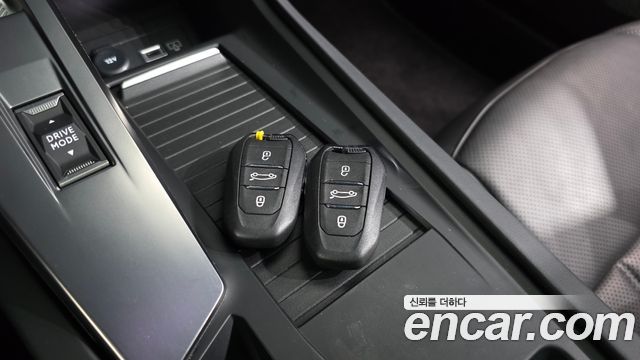 Peugeot 408 2023 — photo 16