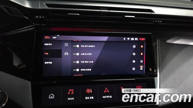 Peugeot 408 2023 — photo 17