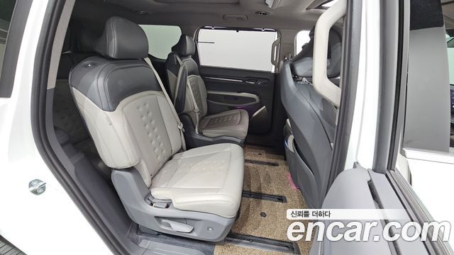Kia EV9 2024 — photo 17