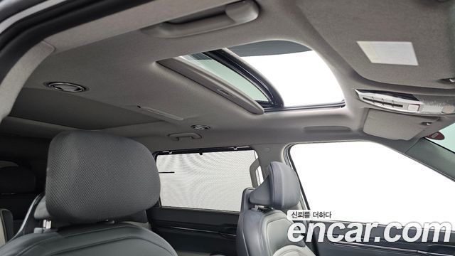 Kia EV9 2024 — photo 31
