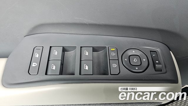 Kia EV9 2024 — photo 32