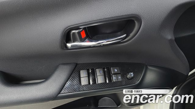 Toyota Prius 2020 — photo 22