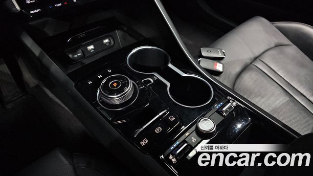 Kia K5 2022 — photo 12