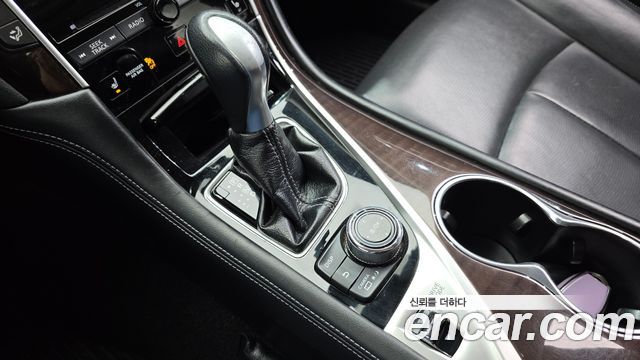 Infiniti Q50 2015 — photo 9
