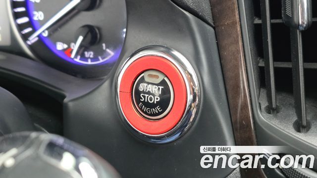 Infiniti Q50 2015 — photo 18