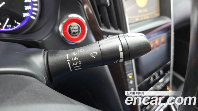 Infiniti Q50 2015 — photo 19