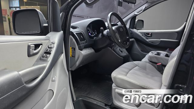 Hyundai Starex 2020 — photo 10