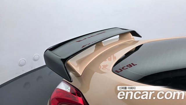Nissan 370Z 2009 — photo 32