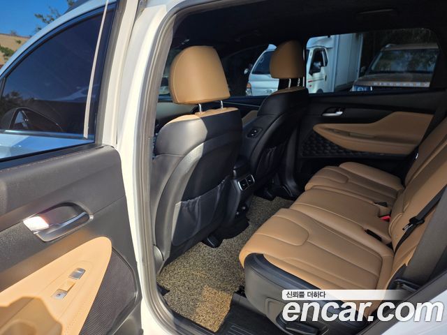 Hyundai Santafe 2021 — photo 10