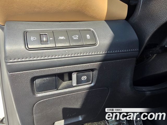 Hyundai Santafe 2021 — photo 16
