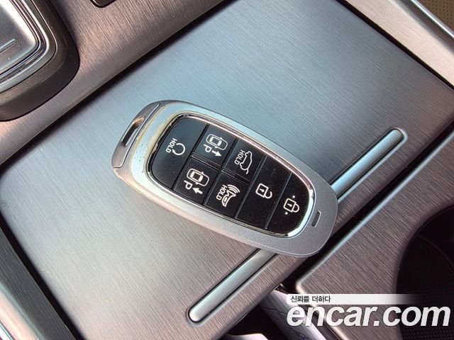 Hyundai Santafe 2021 — photo 20