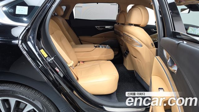 Kia K9 2022 — photo 17
