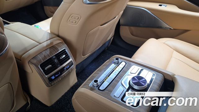 Kia K9 2022 — photo 23