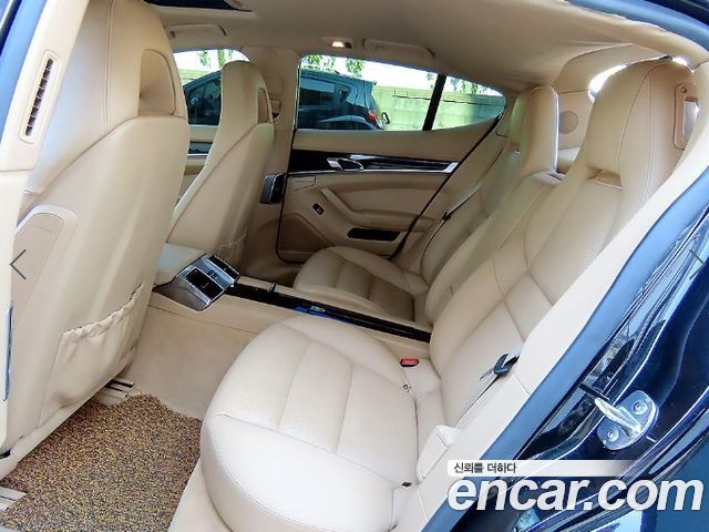 Porsche Panamera 2011 — photo 6