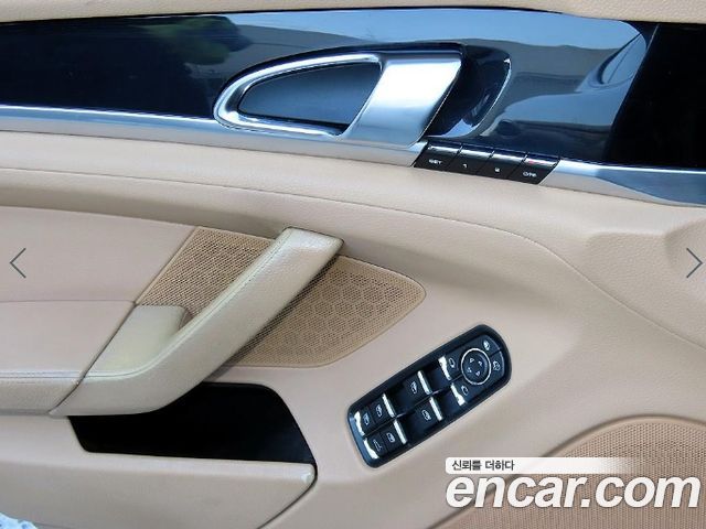 Porsche Panamera 2011 — photo 11