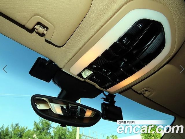 Porsche Panamera 2011 — photo 14